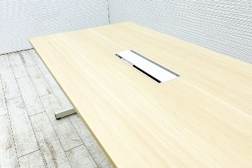 内田洋行 ウチダ ノティオ 中古 ミーティングテーブル 幅1800mm UCHIDA 会議テーブル 中古オフィス家具 1800/900/720の画像