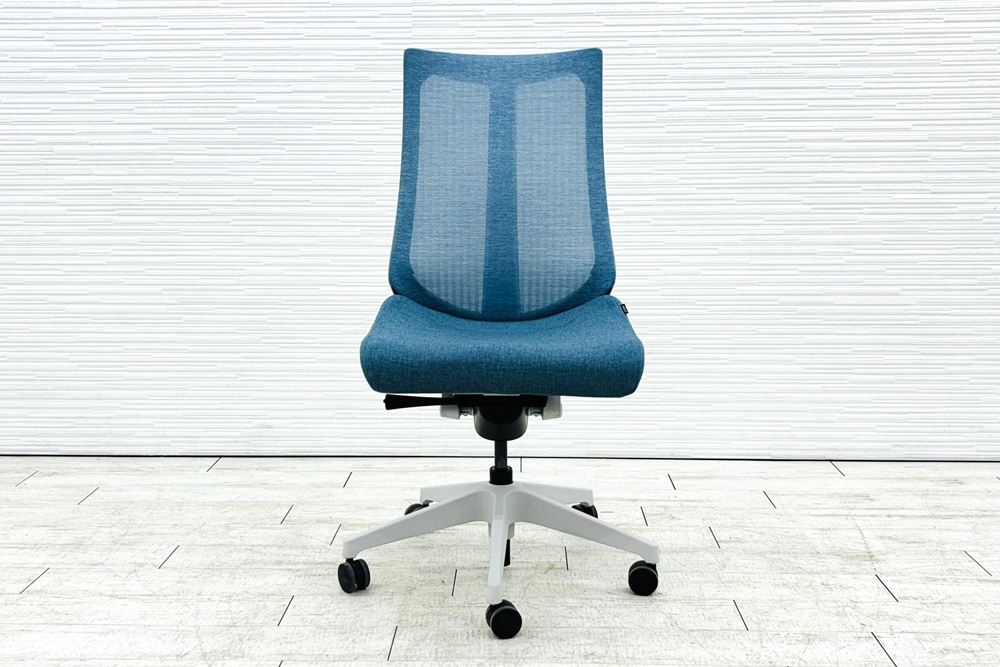 イトーキ アクトチェア 2020年製 中古 Act 肘無 事務椅子 ITOKI 中古オフィス家具 ダックブルーの画像