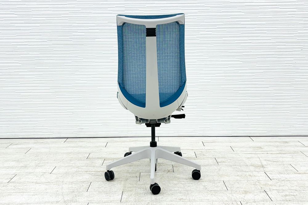 イトーキ アクトチェア 2020年製 中古 Act 肘無 事務椅子 ITOKI 中古オフィス家具 ダックブルーの画像