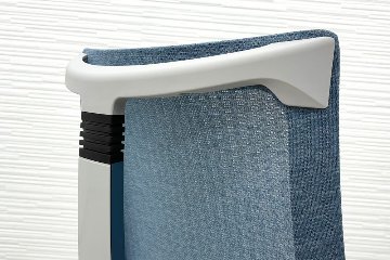 イトーキ アクトチェア 2020年製 中古 Act 肘無 事務椅子 ITOKI 中古オフィス家具 ダックブルーの画像