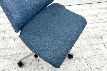 イトーキ アクトチェア 2020年製 中古 Act 肘無 事務椅子 ITOKI 中古オフィス家具 ダックブルーの画像
