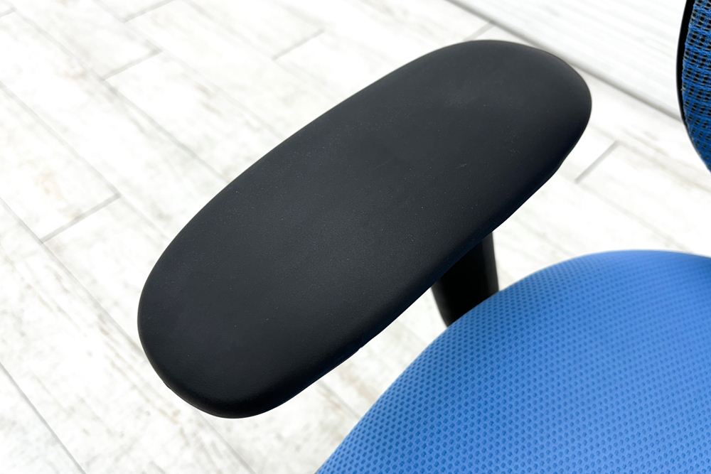 オカムラ サブリナチェア スマートオペレーション 中古 サブリナSO 可動肘 中古オフィス家具 Sabrina Smart Operation アクアブルーの画像