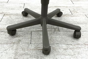 オカムラ CG-E(シージーイー)シリーズ 中古 肘無 オフィスチェア 中古オフィス家具 グレーの画像