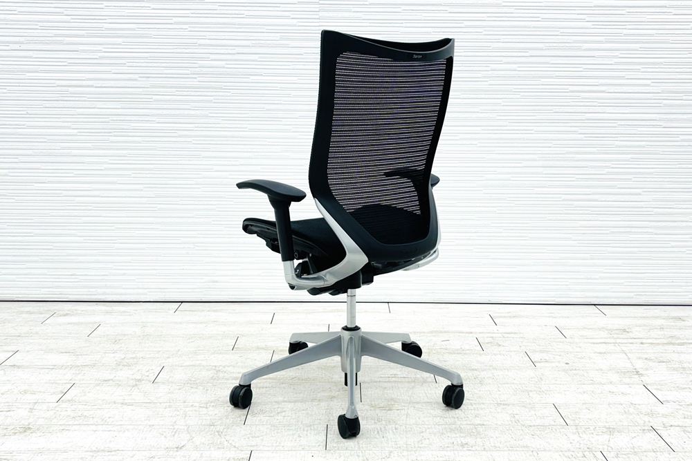 オカムラ バロンチェア 中古 2019年製 OKAMURA Baron ブラック ハイバック 可動肘 中古オフィス家具 メッシュの画像
