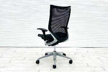 オカムラ バロンチェア 中古 2019年製 OKAMURA Baron ブラック ハイバック 可動肘 中古オフィス家具 メッシュの画像