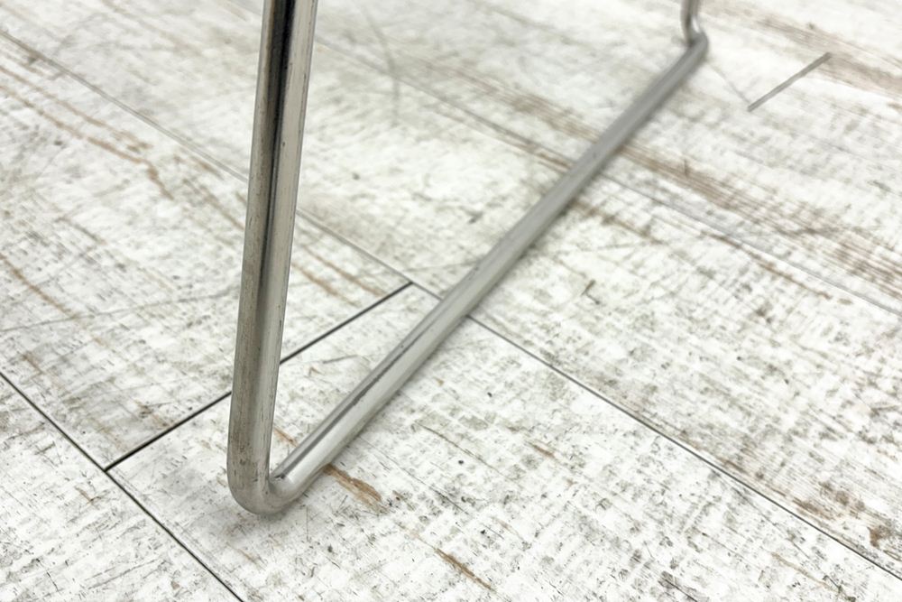 BLA STATION ブローステーション 北欧 フィンランド ミーティングチェア パイプ椅子 中古 スタッキングチェア 中古オフィス家具の画像
