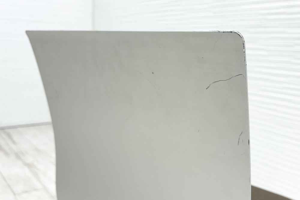 BLA STATION ブローステーション 北欧 フィンランド ミーティングチェア パイプ椅子 中古 スタッキングチェア 中古オフィス家具の画像