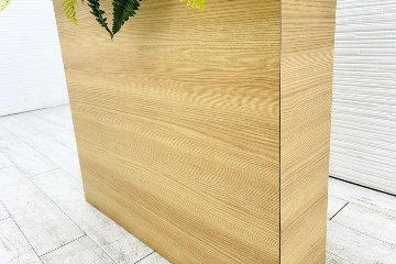 プラントボックス 造花付き 中古 フェイクグリーン 間地切り 中古オフィス家具 フラワースタンド 900/210/800の画像