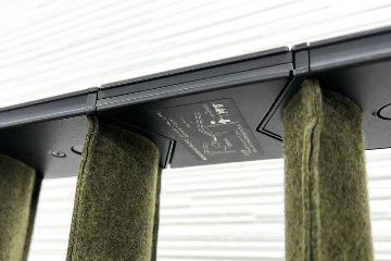 ルーバースクリーン コクヨ ストライプル stripel 中古 ラウンドタイプ 【2枚セット】 パーテーション ファブリックタイプ 1275/500/1630の画像