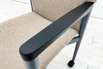 多目的チェア 中古 プラス PLUS ミーティングチェア 会議椅子 応接椅子 中古オフィス家具 ブラウンの画像