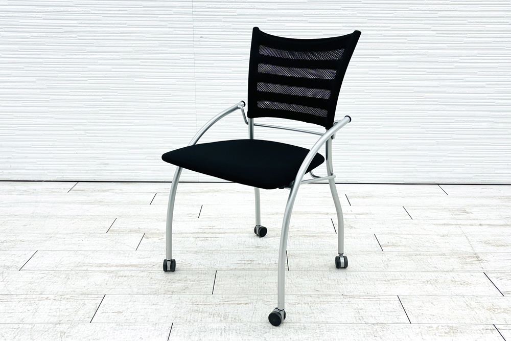 プリエ2 イトーキ 多目的チェア 中古 会議椅子 ミーティングチェア 中古オフィス家具の画像