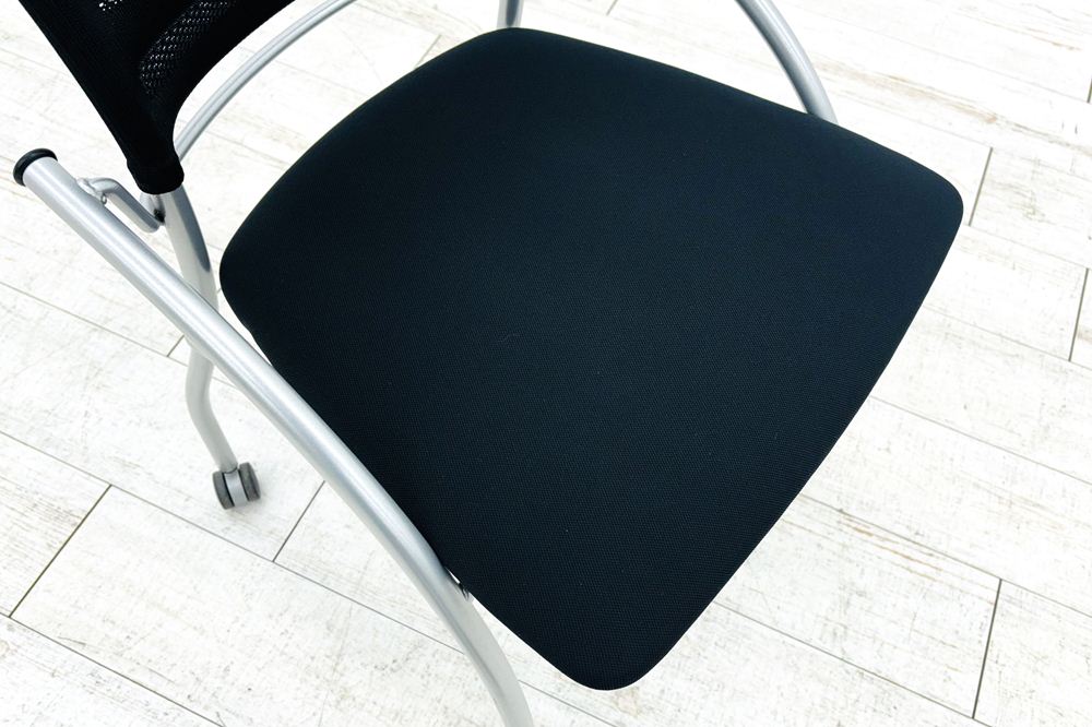 プリエ2 イトーキ 多目的チェア 中古 会議椅子 ミーティングチェア 中古オフィス家具の画像