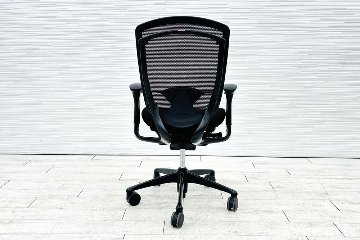 コンテッサチェア 中古 2017年製 オカムラ Contessa 可動肘 中古オフィス家具 事務椅子 エグゼクティブチェア ブラック の画像