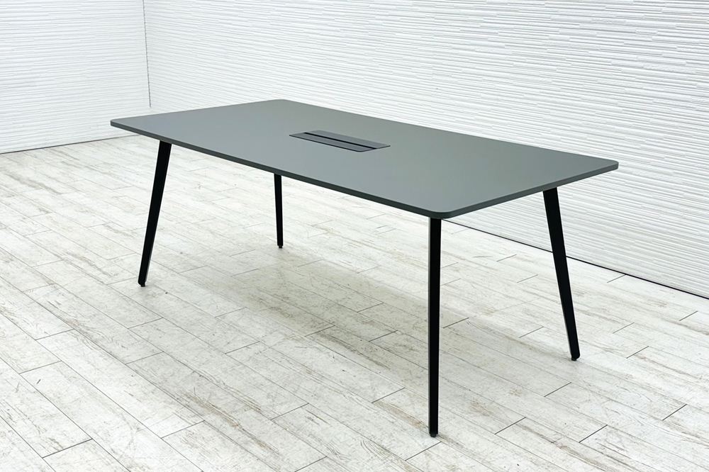 内田洋行 レムナ 会小型議テーブル ミーティングテーブル 中古 幅1800 中古オフィス家具 1800/900/720の画像