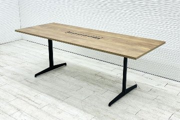 オカムラ ブレスタ 中古 幅2050 小型会議テーブル ミーティングテーブル 会議机 中古オフィス家具 2050/800/720の画像