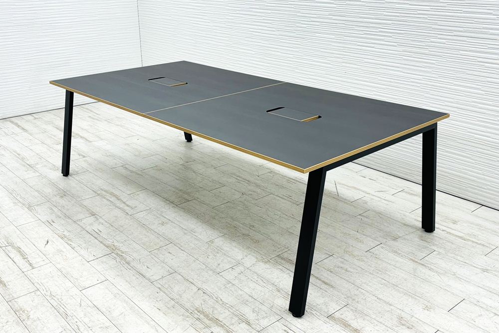 プラス/PULS MRフリースタイルデスク 中古 フリーアドレス 中古オフィス家具 2400/1200/720の画像