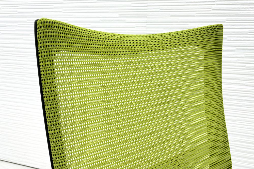 バロンチェア オカムラ 2018年製 中古 Baron 中古オフィス家具 ポリッシュフレーム メッシュ ハイバック ランバーサポート ライムグリーンの画像