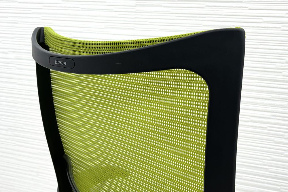 バロンチェア オカムラ 2018年製 中古 Baron 中古オフィス家具 ポリッシュフレーム メッシュ ハイバック ランバーサポート ライムグリーンの画像