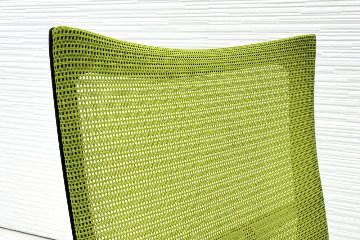 バロンチェア オカムラ 2018年製 中古 Baron 中古オフィス家具 ポリッシュフレーム メッシュ ハイバック ランバーサポート ライムグリーンの画像