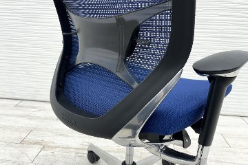 バロンチェア オカムラ 中古 OKAMURA Baron 中古オフィス家具 ポリッシュフレーム メッシュ ハイバック ランバーサポート ミディアムブルーの画像