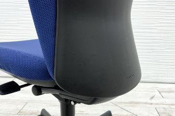 オカムラ スラートチェア 中古 sulato ローバック 肘無チェア 中古オフィス家具 中古オフィスチェア ミディアムブルーの画像