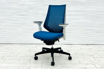 コクヨ デュオラチェア 中古 2018年製 KOKUYO Duora クッション 可動肘 中古オフィス家具 ブルーの画像
