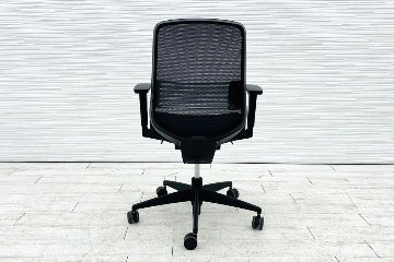 コクヨ シロッコチェア 中古 2017年製 Scirocco(シロッコ)シリーズ 可動肘 KOKUYO 中古オフィス家具 ブラックの画像