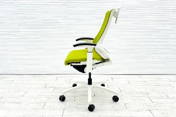 イトーキ エフチェア 2017年製 中古オフィスチェア クッション 可動肘 事務椅子 ITOKI 中古オフィス家具 KG-177JBH モスグリーンの画像