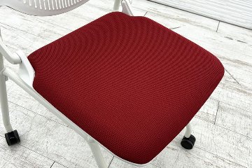 オカムラ ルナチェア 中古  ミーティングチェア 中古チェア 会議椅子 中古オフィス家具 81S1AY レッドの画像