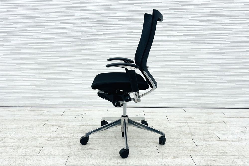 バロンチェア オカムラ 中古 OKAMURA Baron 中古オフィス家具 ポリッシュフレーム メッシュ ハイバック ランバーサポート ブラックの画像