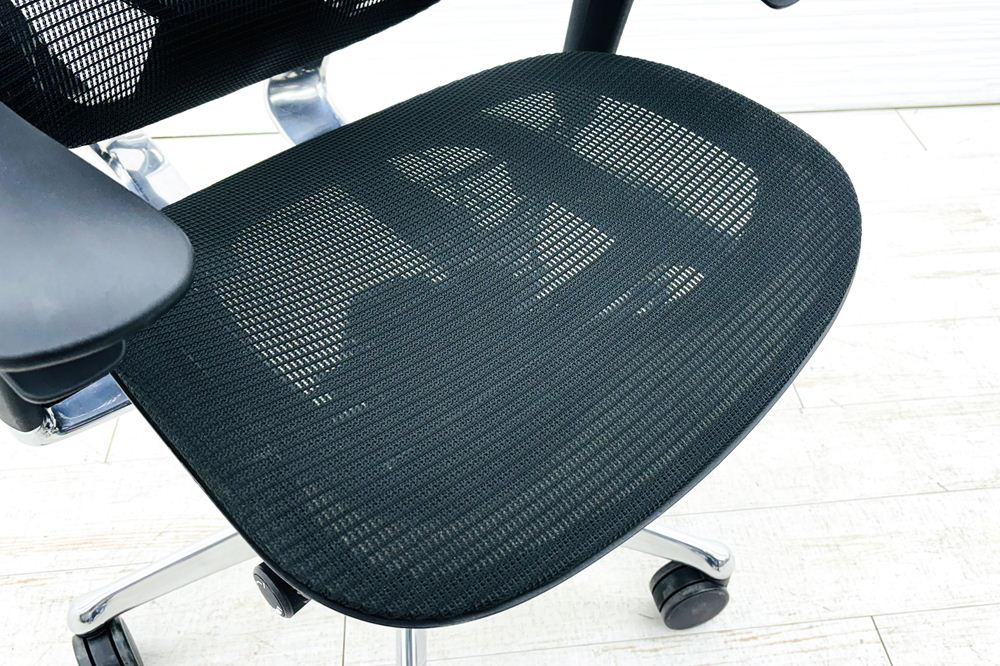 オカムラ コンテッサセコンダ 中古 Contessa seconda コンテッサチェア 2019年製 中古オフィス家具 メッシュ ブラック CC81BS-FPG1の画像