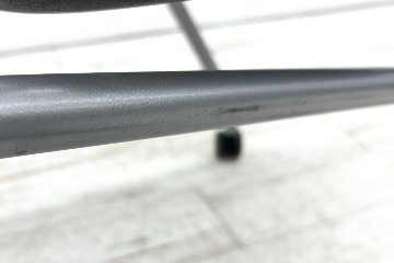 オカムラ ルナチェア Runa 肘無 【4脚セット】 中古 ミーティングチェア 背パッド付 会議椅子 中古オフィス家具 81S1CB ミディアムブルーの画像