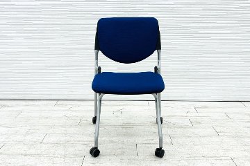 オカムラ ルナチェア Runa 肘無 中古 ミーティングチェア 背パッド付 会議椅子 中古オフィス家具 81S1CB ミディアムブルーの画像
