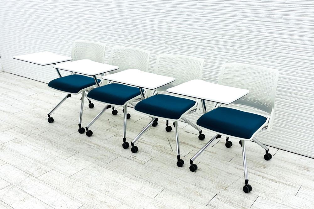 オカムラ COURIR クリールシリーズ ミーティングチェア 中古 【4脚セット】 会議椅子 ネスティングチェア 中古オフィス家具 9317XB-F008 テーブル付 プラムの画像