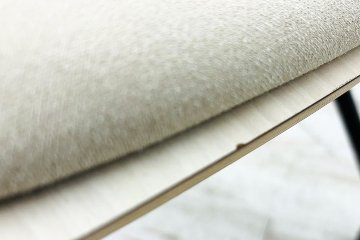 オカムラ ライブス ネスティングチェア 中古 Lives Nesting Chair ミーティングチェア 会議椅子 中古オフィス家具 ベージュの画像