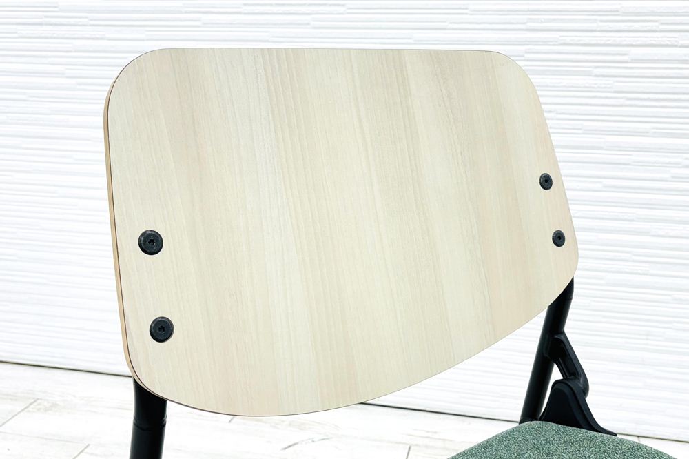 オカムラ ライブス ネスティングチェア 中古 Lives Nesting Chair ミーティングチェア 会議椅子 中古オフィス家具 ダークグリーンの画像