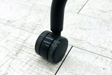 オカムラ ライブス ネスティングチェア 中古 Lives Nesting Chair ミーティングチェア 会議椅子 中古オフィス家具 ダークグリーンの画像