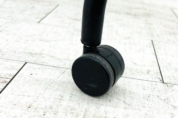 オカムラ ライブス ネスティングチェア 中古 【4脚セット】 Lives Nesting Chair ミーティングチェア 会議椅子 中古オフィス家具 インディゴの画像