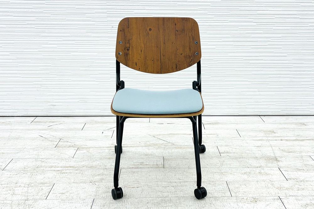 オカムラ ライブス ネスティングチェア 中古 【4脚セット】 Lives Nesting Chair ミーティングチェア 会議椅子 中古オフィス家具 セージの画像