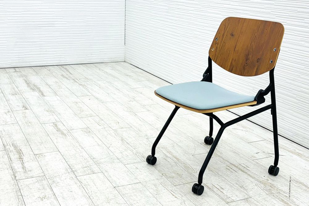 オカムラ ライブス ネスティングチェア 中古 Lives Nesting Chair ミーティングチェア 会議椅子 中古オフィス家具 セージの画像