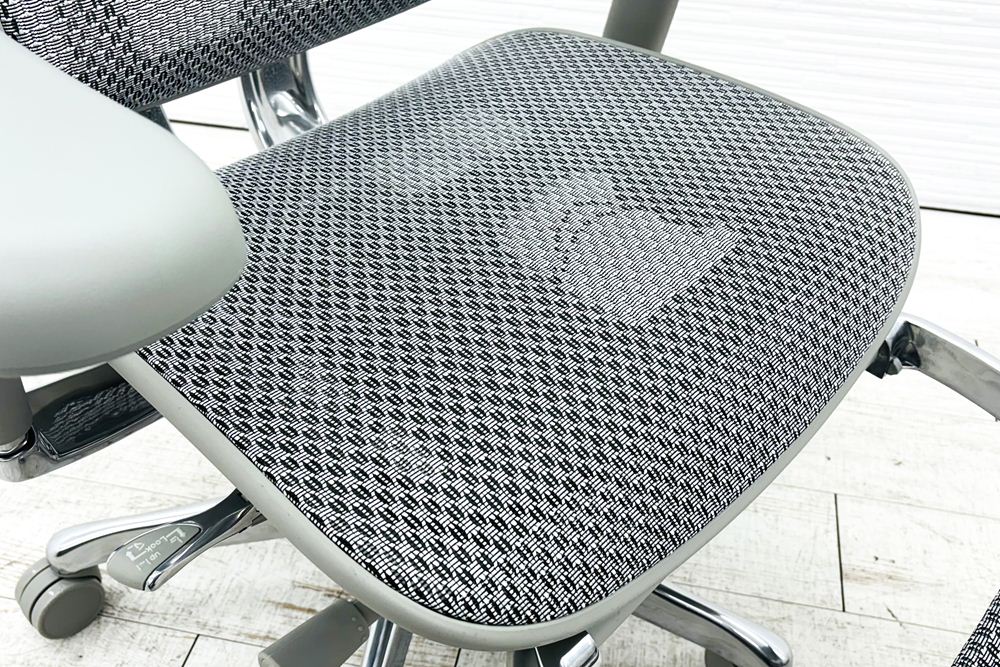 【未使用品】 自社保証有 エルゴヒューマンプロ2 オットマン 中古 ergohuman PRO2 Ottoman 中古オフィス家具 GYフレーム ホワイトメッシュ メモリーロッキング付の画像