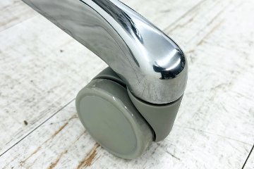 【未使用品】 自社保証有 エルゴヒューマンプロ2 オットマン 中古 ergohuman PRO2 Ottoman 中古オフィス家具 GYフレーム ホワイトメッシュ メモリーロッキング付の画像