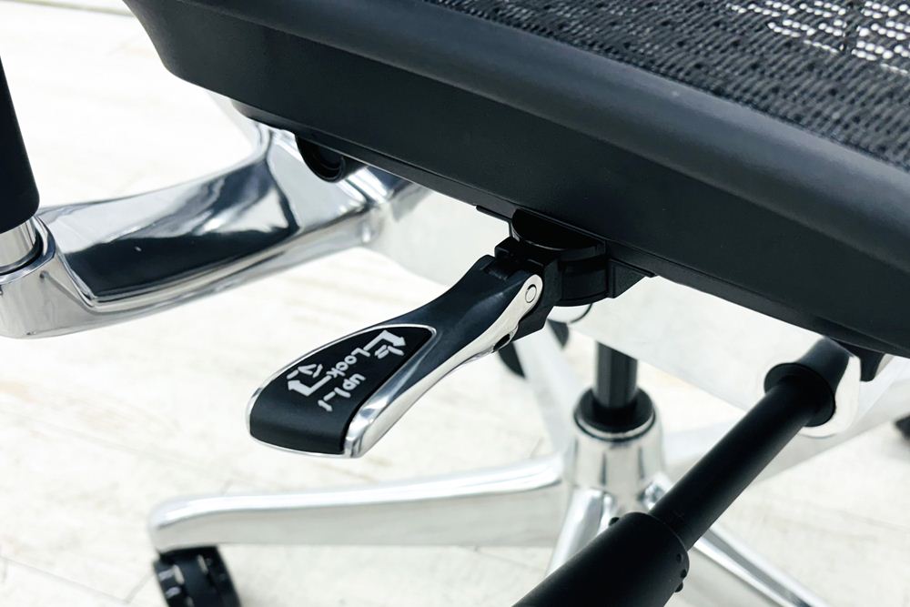 【未使用品】 自社保証有 エルゴヒューマンプロ2 オットマン 中古 ergohuman PRO2 Ottoman 中古オフィス家具 BKフレーム ブラック メモリーロッキング付の画像