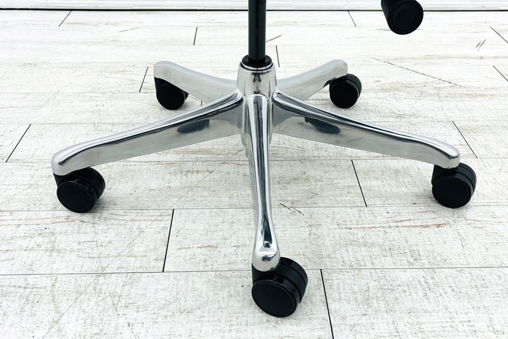 【未使用品】 自社保証有 エルゴヒューマンプロ2 中古 ergohuman PRO2 中古オフィス家具 BKフレーム ブラック メモリーロッキング付の画像