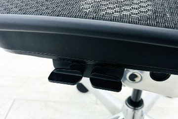 【未使用品】 自社保証有 エルゴヒューマンプロ2 中古 ergohuman PRO2 中古オフィス家具 BKフレーム ブラック メモリーロッキング付の画像