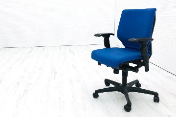 ナビオチェア オカムラ 中古 中古オフィス家具 高機能チェア 事務椅子 オフィスチェア クッション ブルー 肘付き CV83ZR-FY06画像
