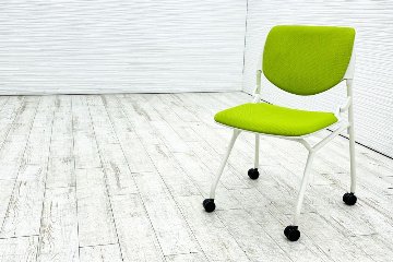 オカムラ ルナチェア 中古 ミーティングチェア 中古チェア 会議椅子 ネスティングチェア 中古オフィス家具 81S1AZ ライムグリーンの画像