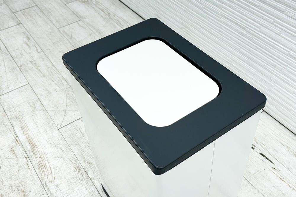 クズ入れ ゴミ箱 ダストボックス 中古 コクヨ 中古オフィス家具 スチールタイプ 回転ブタ 回転フタ 380/265/595の画像
