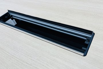 オカムラ ラティオ 中古 幅3600 大型会議テーブル ミーティングテーブル 会議机 四角天板 中古オフィス家具 3600/1200/720の画像