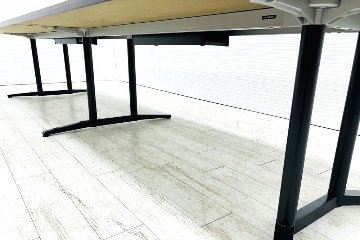 オカムラ ラティオ 中古 幅4200 大型会議テーブル ミーティングテーブル 会議机 四角天板 中古オフィス家具 4200/1200/720の画像